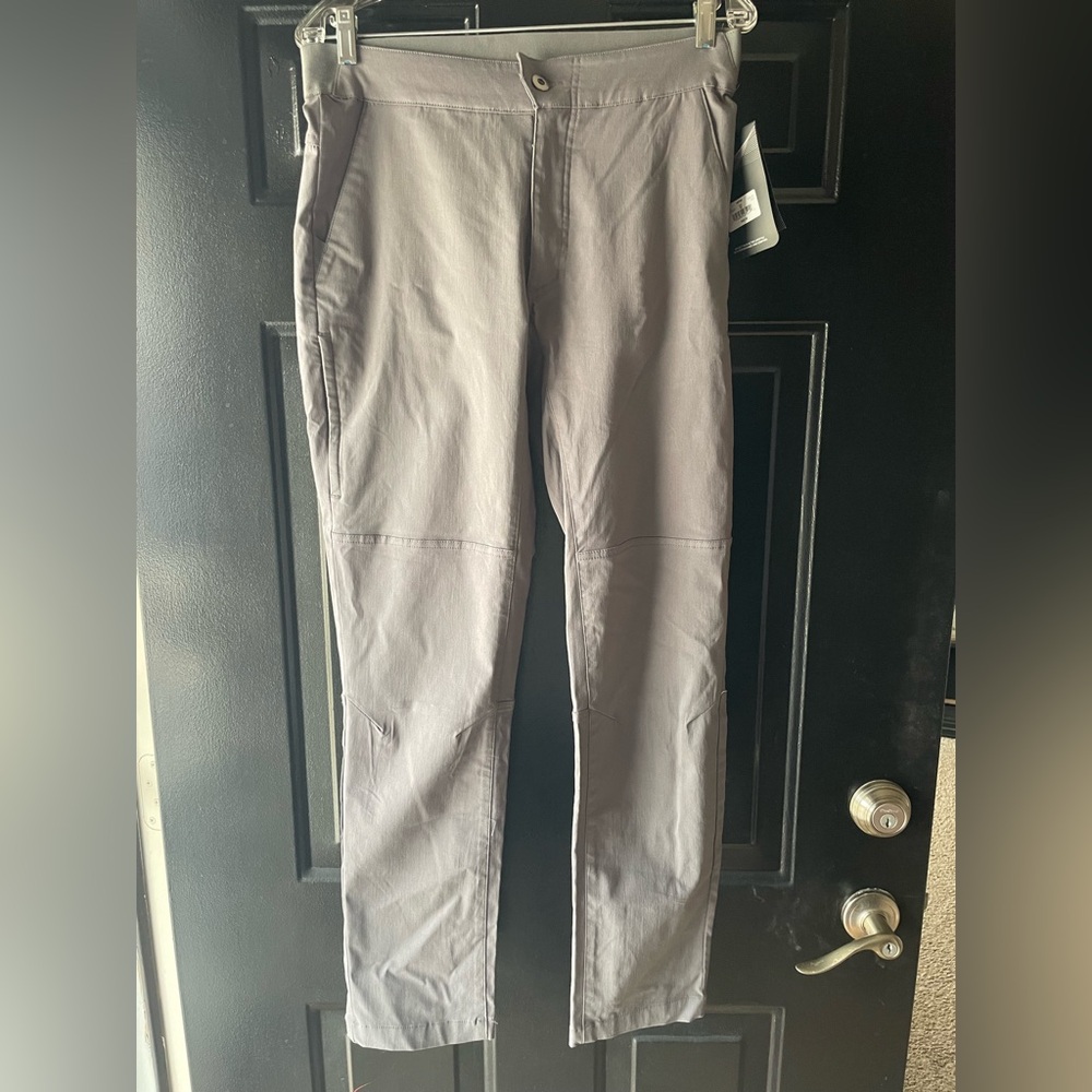 NWT Swiss Alps Performance
Rayon Nylon Pants Mens size 32 Gray